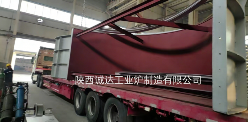 匠心裝備筑根基 我司3000KVA礦熱電爐奔赴中偉集團(tuán)產(chǎn)業(yè)基地
